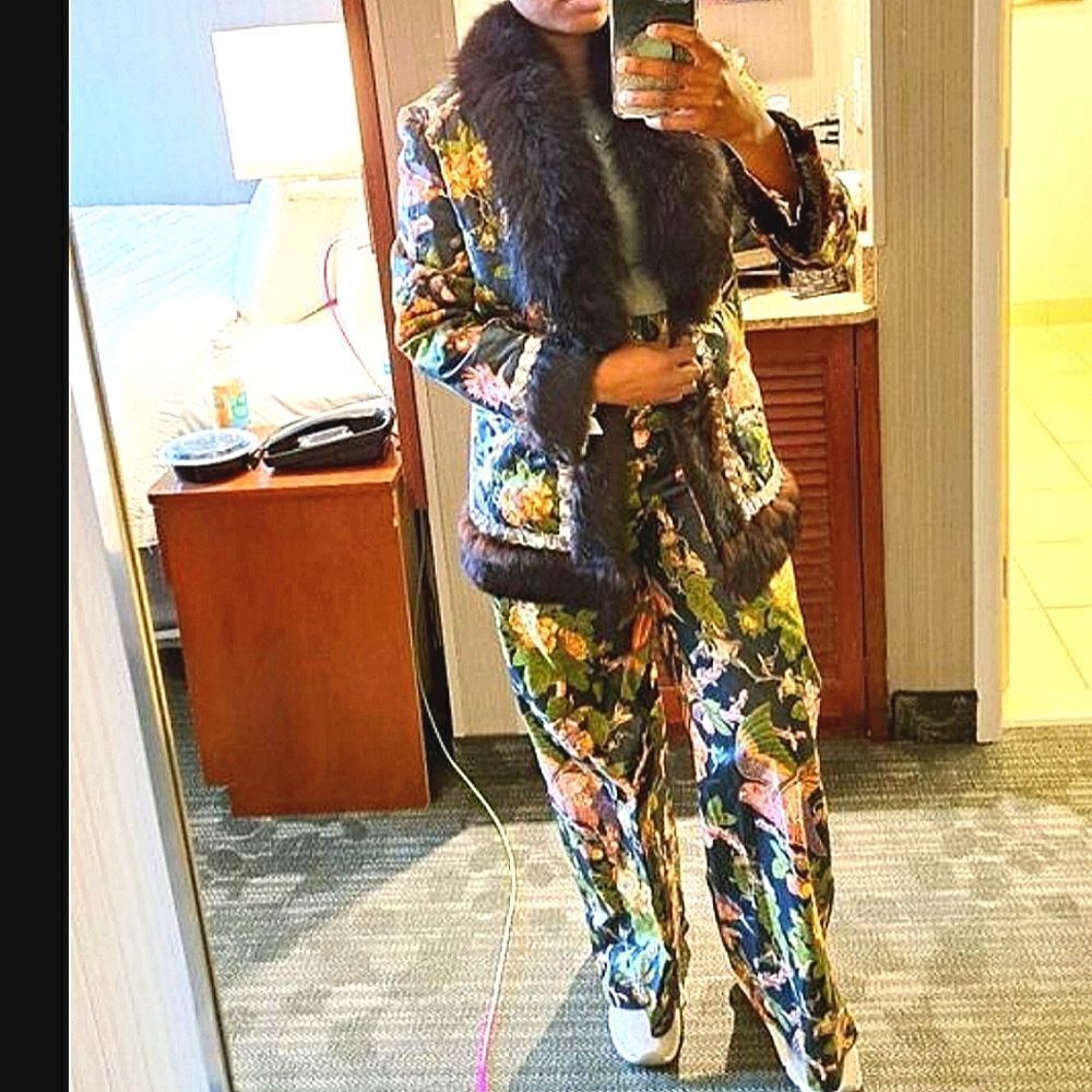 Custom made   - Picture 2 of 4